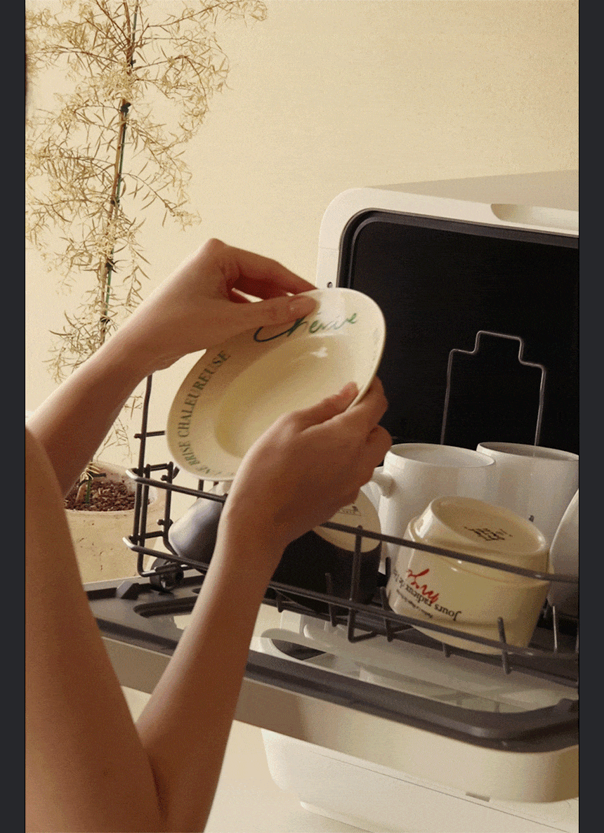 cr_dtl_1786400040_2304.gif